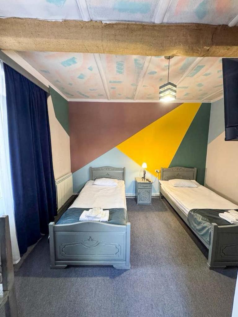 Paxlava Guesthouse & Restaurant Dilidzjan Buitenkant foto