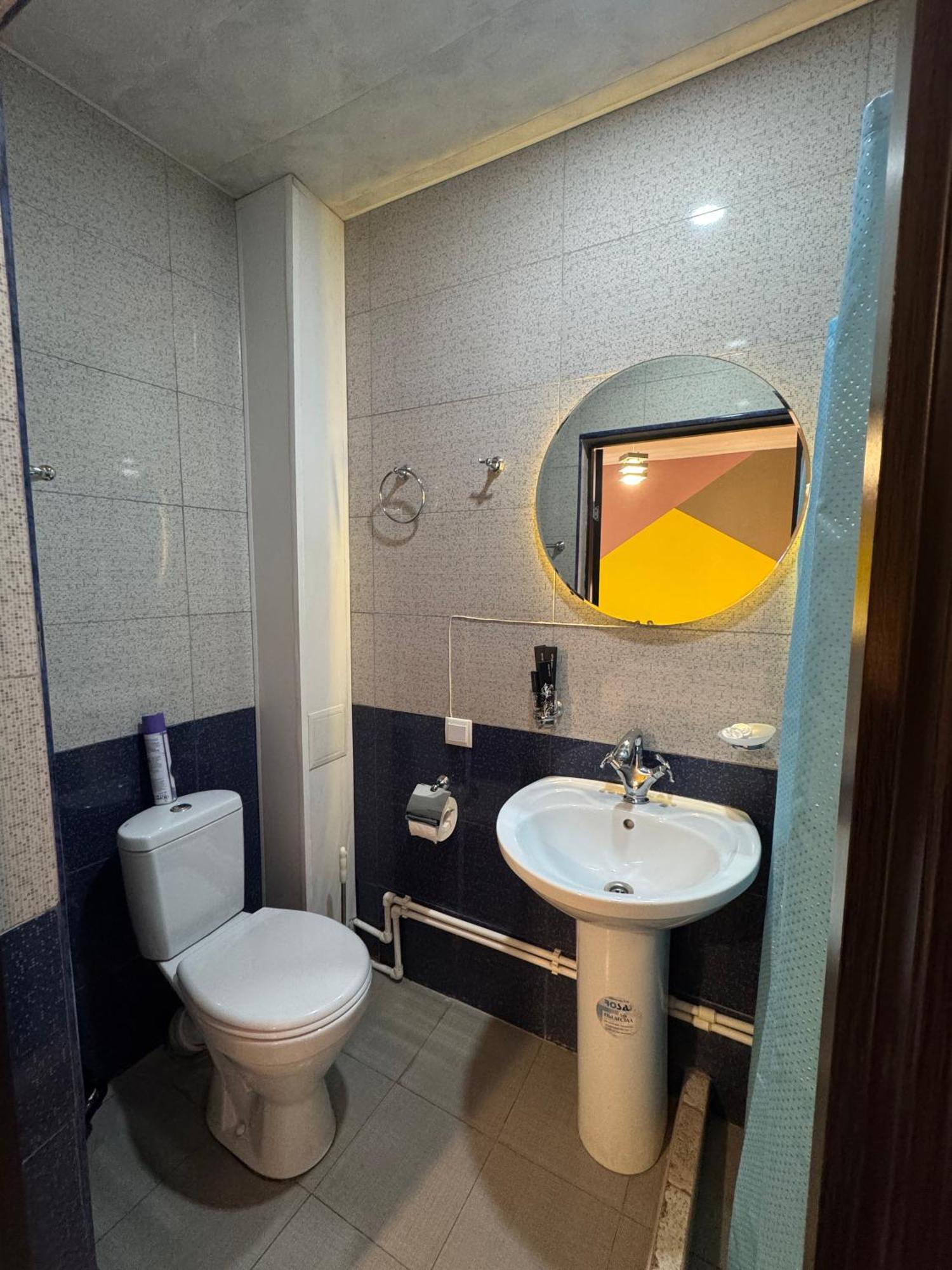 Paxlava Guesthouse & Restaurant Dilidzjan Buitenkant foto